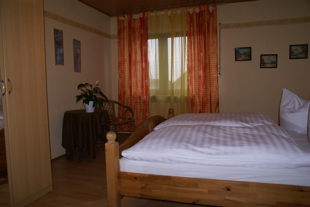Lindenhof 2*